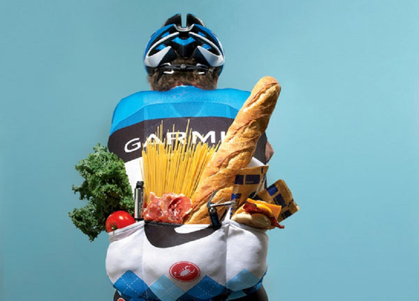 What does a pro cyclist eat during races?