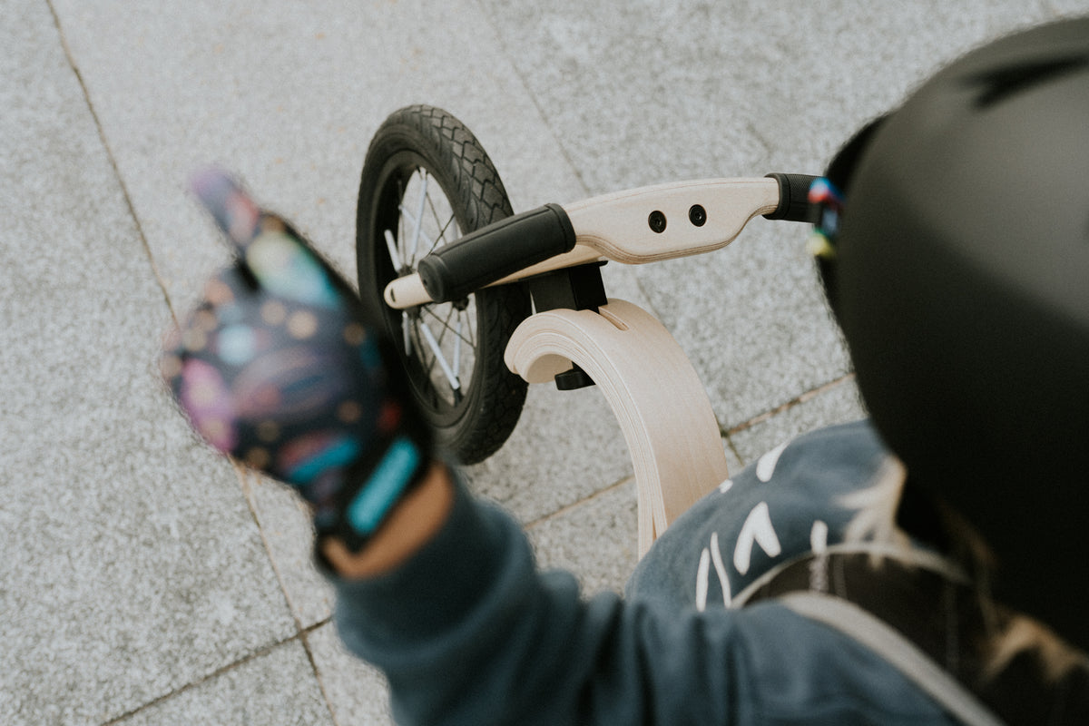 TRANSFORMABLE leg&go BALANCE BIKE 3in1+ VELOSOCK KIDS’ COVER